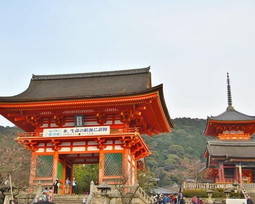 Kiyomizudera Dera Temple Entrance
